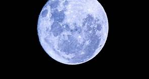 ¿Qué es la LUNA AZUL ? 🌕🔵👀#lunaazul #bluemoon #luna #superluna #supermoon #lunallena #astrophotography #moonphoto #moonpics #talkingtothemoon | Alpha Expeditions