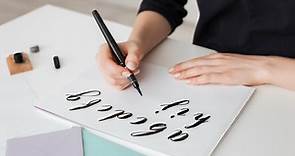 30 of the Best Cursive Fonts in 2024 for Your Logo and Brand | Looka
