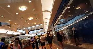 Rivertown Crossings, Grandville, Michigan: Grand Rapids's biggest mall
