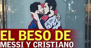 Messi y Cristiano 'se besan' en Barcelona