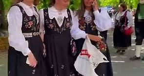 Tradiciones de Noruega. Trajes típicos ( Bunad) y Agrupaciones Musicales.