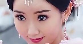 #毛曉彤，1988年2月16日出生于天津市，中國內地影視女演員，調皮可愛，亞洲最美女神。 | 歌者聯盟