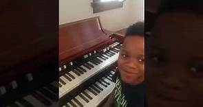 Gregory Buchanan Jr. 9 years old On the organ