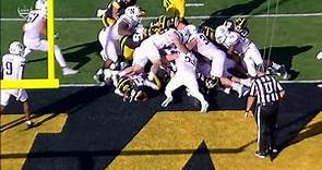 Spencer Petras rushes in for a 1-yard Hawkeyes TD