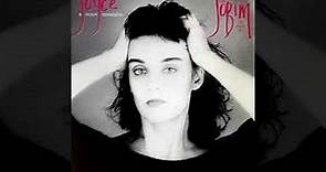 Joyce Moreno - Retrato em branco e preto
