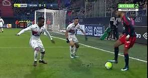 Youssef Aït Bennasser crazy nutmeg vs Lyon HD