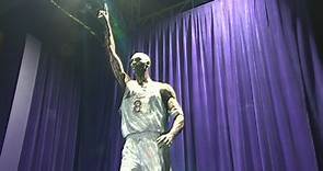 Vanessa Bryant, Lakers unveil Kobe statue