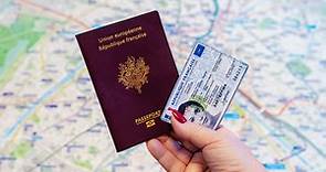 Carte nationale d'identité, passeport et certification de l'identité numérique : comment les obtenir ?