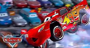 Acrobacias salvajes de coches | Pixar Cars