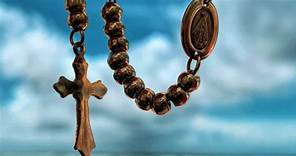 (VIDEO) El secreto para rezar mejor el rosario