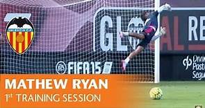 Great saves and high intensity in Mathew Ryan's first training session with Valencia CF