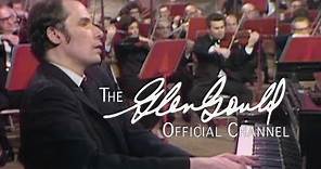 Glenn Gould - Beethoven, Concerto No. 5 in E-flat major op.73 "Emperor" - Part 1 (OFFICIAL)