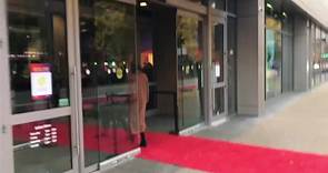 Red Carpet premiere of 'Dear Zoe' starring Sadie Sink and Kweku Collins. @kwekucollins @dearzoe.movie #sadiesink @pittsburghfilmoffice