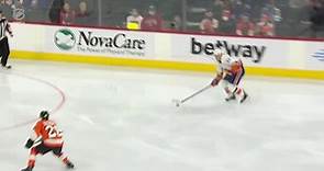 First NHL goal for Robin Salo! 🚨 - New York Islanders
