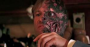 8 Little Known Ways Aaron Eckhart Made Nolan’s Two-Face Awesome