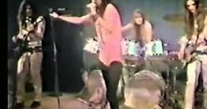 Alice Cooper - Is It My Body - Love It To Death (1971) Live (Original LP)