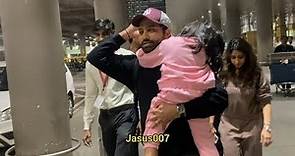ROHIT SHARMA WITH WIFE AND DAUGHTER SPOTTED AT AIRPORT ARRIVAL.India Cricket Team 04/12/2023