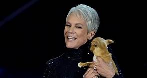 John Travolta y su hijo pequeño adoptan al cachorro que salió en los Oscar