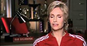 9 Things you Didn't know About Jane Lynch! (GLEE)