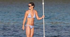 Pippa Middleton Shows Off Her Flawless Bikini Body While Paddleboarding in the Caribbean