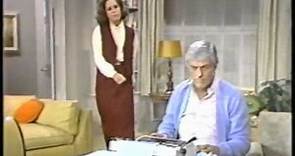 "The Mary Tyler Moore Hour" - 1979 - Two Sketches with Mary and Dick Van Dyke playing Rob & Laura!!