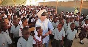 Goodwill Ambassador Tetsuko Kuroyanagi visits children in Haiti