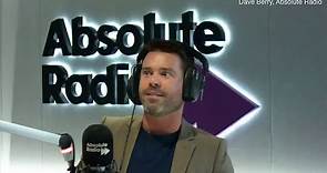 Moment radio presenter Dave Berry announces he's having a baby