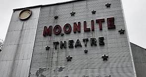 Exploring the Abandoned Moonlite Drive-In Theatre in Virginia [Filmed in 2017]