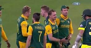 Highlights: Smith ton guides Aussies home