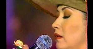 luna ana gabriel con mariachi