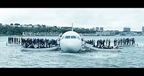 Sully (2016) - Rescuing Passengers