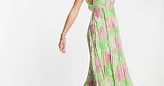 ASOS DESIGN sleeveless V neck pleated trapeze maxi dress in green floral print | ASOS