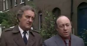 Dangerous Davies - 'The Last Detective' (1981) 1/2. Bernard Cribbins, Joss Ackland, Maureen Lipman,Patsy Rowlands