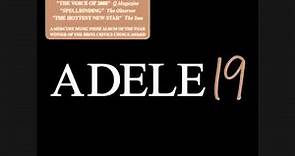 Adele 19 [Deluxe Edition] (CD2) - 09. Hometown Glory (Live At Hotel Coffe)