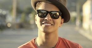 Bruno Mars - The Making Of The "Grenade" Music Video