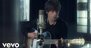 Jake Bugg - What Doesn't Kill You (Live)