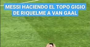 Messi haciendo el "topo gigio" frente a Van Gaal #qatar2022 #futbol #messi #mundial #argentina