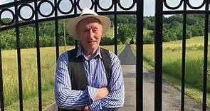 Geoff Britton Sends a message to Denny Laine on his trip to Junior's Farm