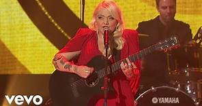 Elle King - Ex's & Oh's (Live at New Year's Rockin Eve)