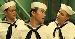 AVE, CESARE! dei fratelli Coen - Scena del film "La canzone dei marinai"