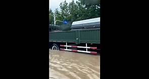 【鄭州洪水】鄭州地鐵突湧入洪水 12人經搶救後不治身亡。
