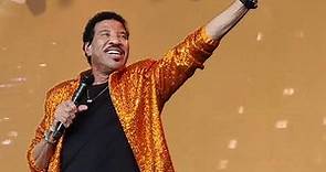 Lionel Richie live Intro/Running With The Night. Belfast June 3rd 2023
