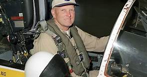 Gordon Fullerton, Space Shuttle Test Pilot, Dies at 76
