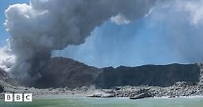 New Zealand: White Island Whakaari volcano erupts