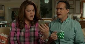 Anna-Kat Tricks Katie and Greg - American Housewife