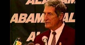 Gene Stallings Announces His Resignation From Alabama