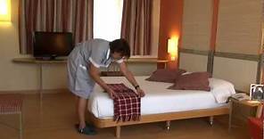 Como hacer una Cama Hotel T3 Tirol Madrid. How to make a Bed