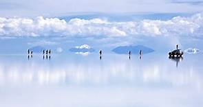 El majestuoso Salar de Uyuni: El espejo mas GRANDE del MUNDO | Bolivia