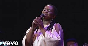 Ruthie Foster - Phenomenal Woman (Live at the Paramount)