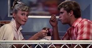 Lorenzo Lamas and Olivia Newton Jhon as Couple in Grease (1978)